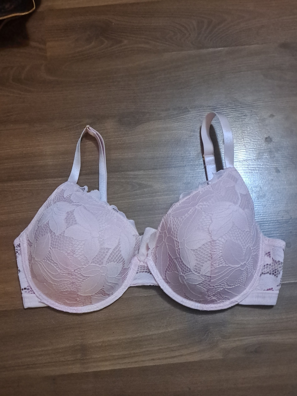 Juicy Couture Light Pink Lace Demi Bra